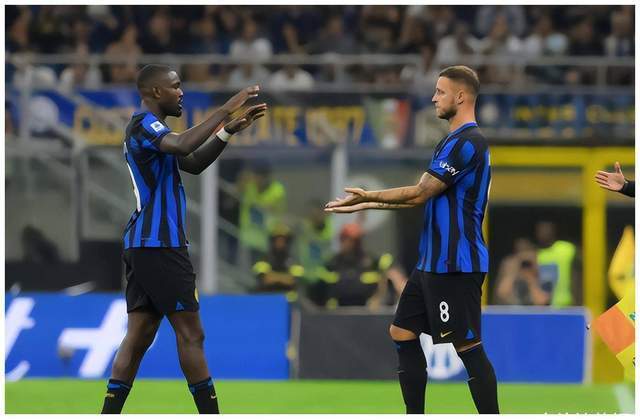  拜仁铁卫于帕梅卡诺斩获赛季第十球  